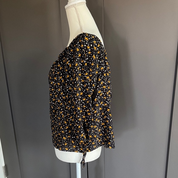 Madewell Black and Yellow Floral Blouse 100% Silk Size L - Picture 2 of 6